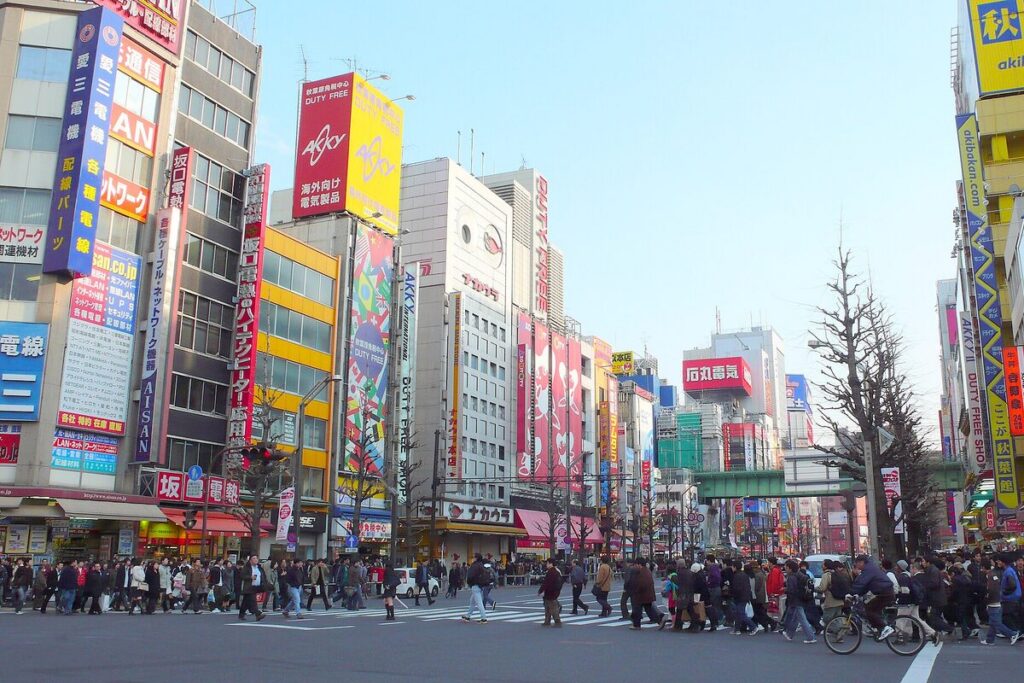 AIがお店を探すとき、見ているのは「Googleの店舗情報」　参照の割合は2か月で38%→49%に